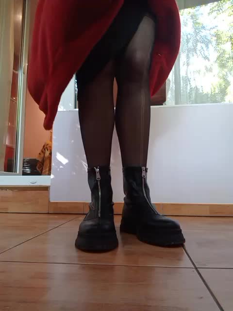 IiSexyGirl Live Sex December 13, 2025