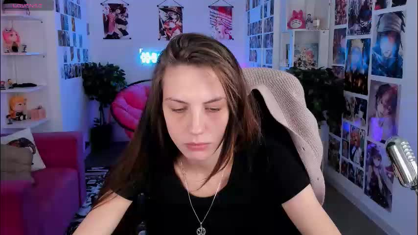 emilywiled Live Sex December 17, 2025