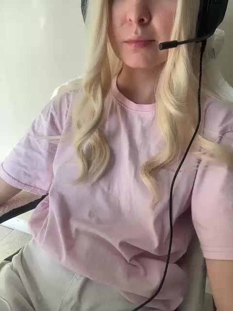 LanaDL18 Live Sex December 13, 2025