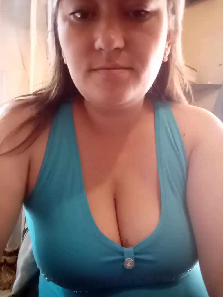 HollyLaBerry Live Sex August 27, 2025