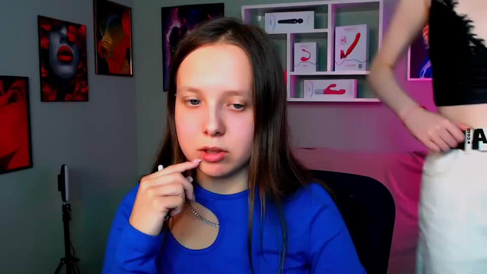 riley_sanders Live Sex December 17, 2025