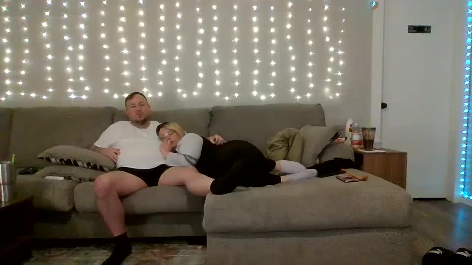 victoriaandjesse Live Sex December 17, 2025