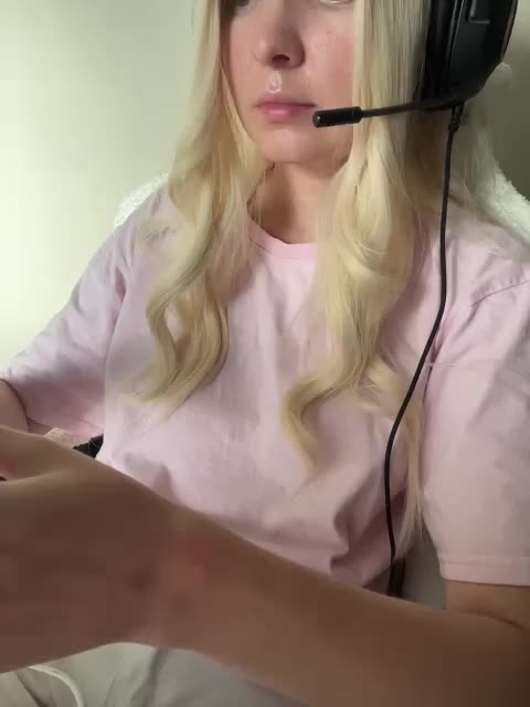 LanaDL18 Live Sex December 13, 2025