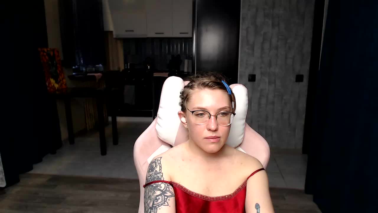 Regimasmile Live Sex December 14, 2025