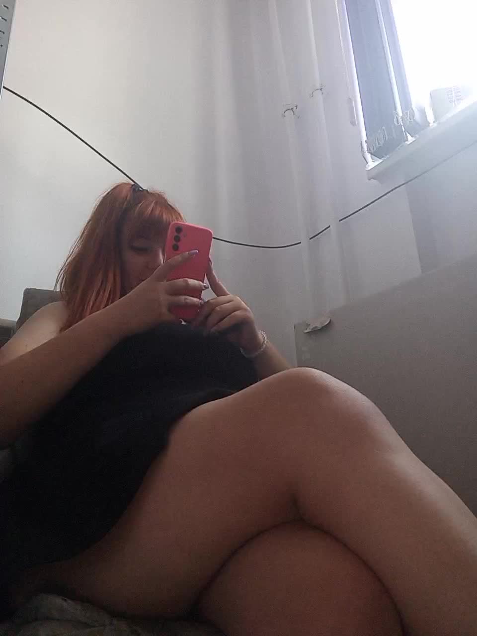 MiaLovely Live Sex December 14, 2025