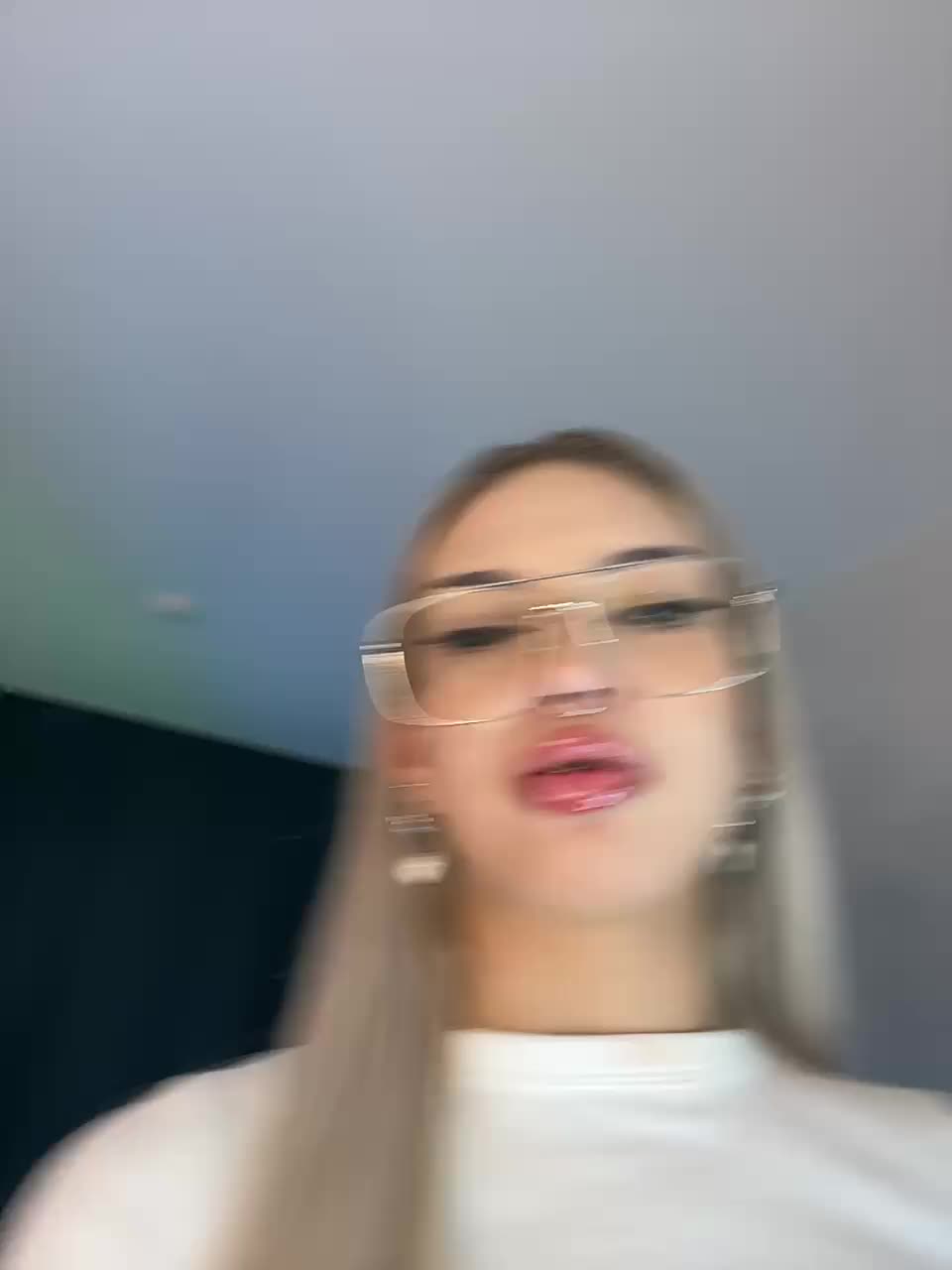 WhiteMinti Live Sex December 13, 2025