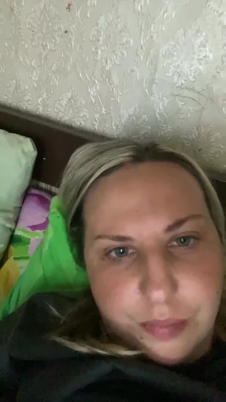 Roksi-8 Live Sex December 14, 2025