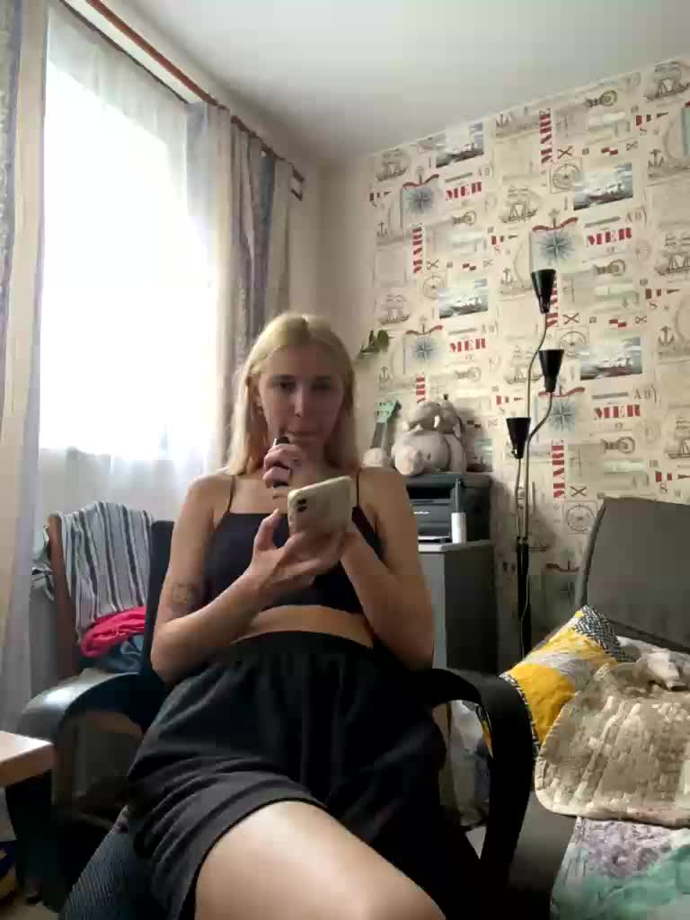 lina_wap Live Sex December 19, 2025