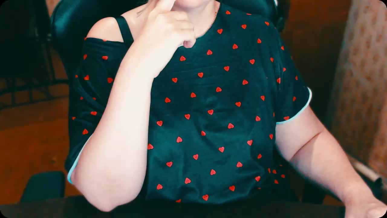 Alisa1917 Live Sex December 17, 2025