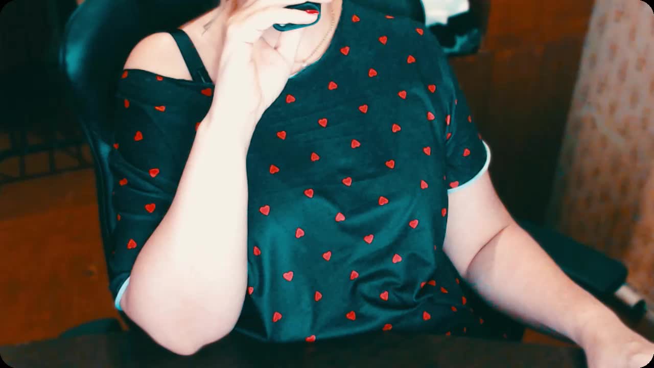 Alisa1917 Live Sex December 17, 2025