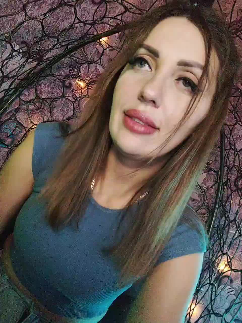 SexyKitty75-1 Live Sex December 18, 2025