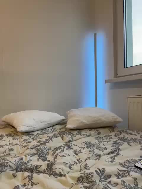 KristinaBounty Live Sex December 17, 2025