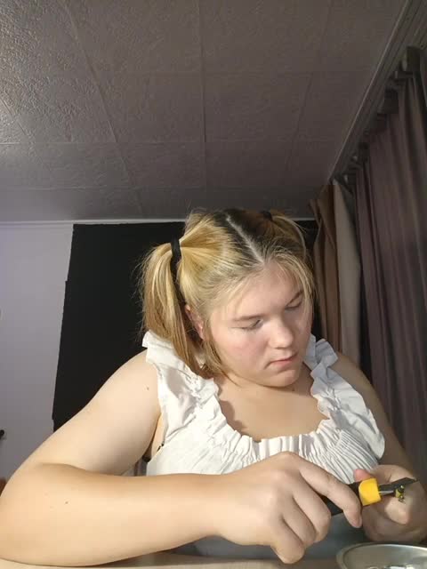 Kakdelaman Live Sex December 14, 2025