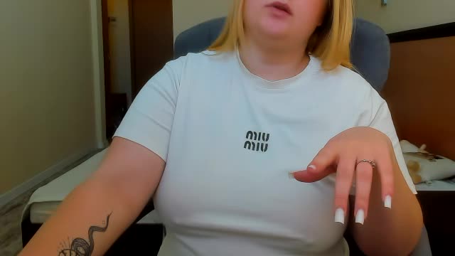 Doliss Live Sex December 18, 2025