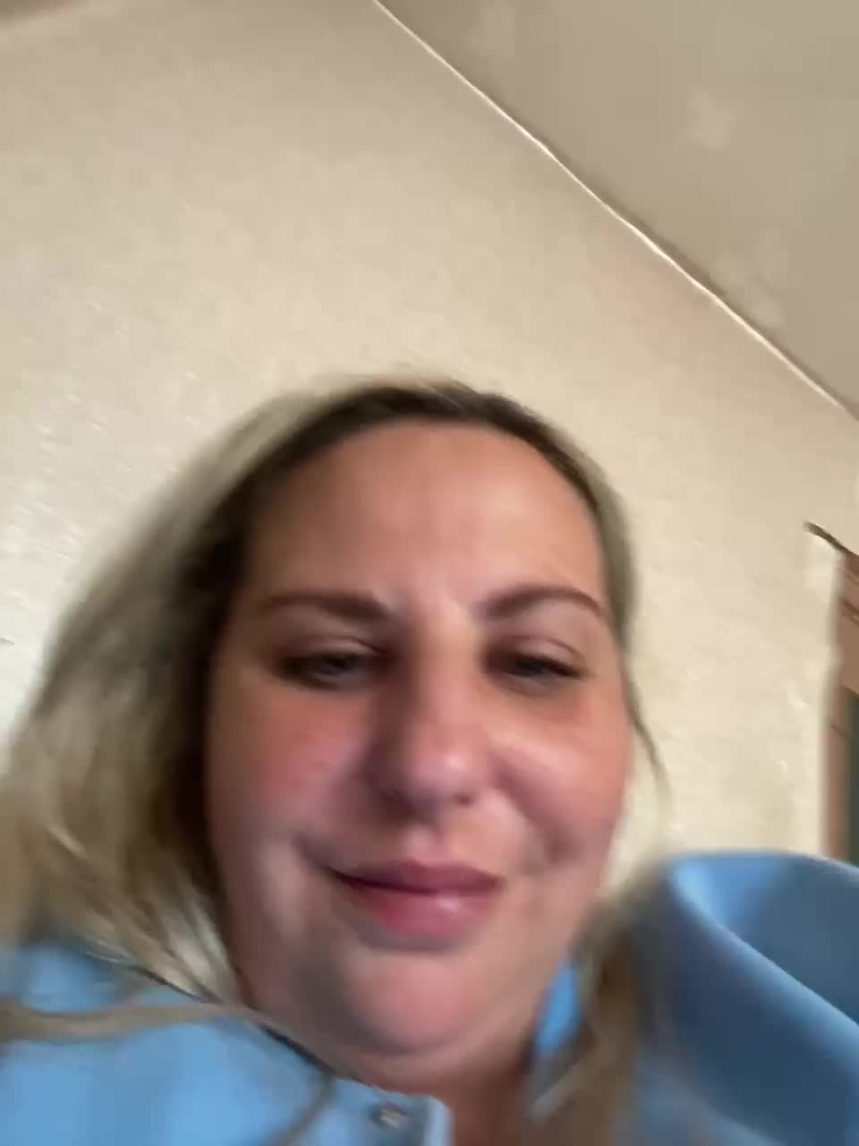 Roksi-8 Live Sex December 14, 2025