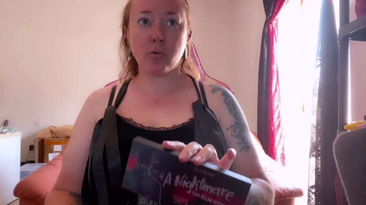 NylonQueen Live Sex December 14, 2025