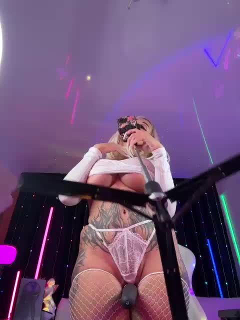 Cristalkate Live Sex December 13, 2025