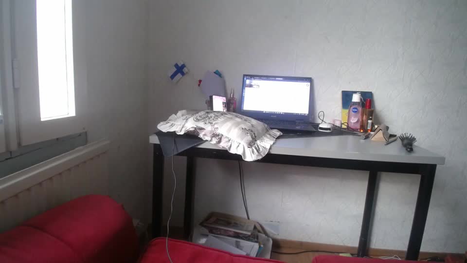 IrinaLitvinova Live Sex December 14, 2025