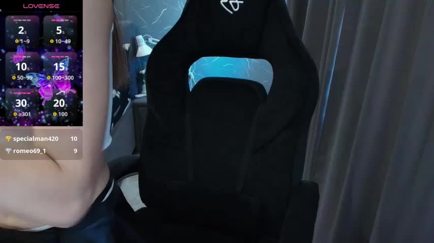 Alice_Weiss Live Sex December 19, 2025