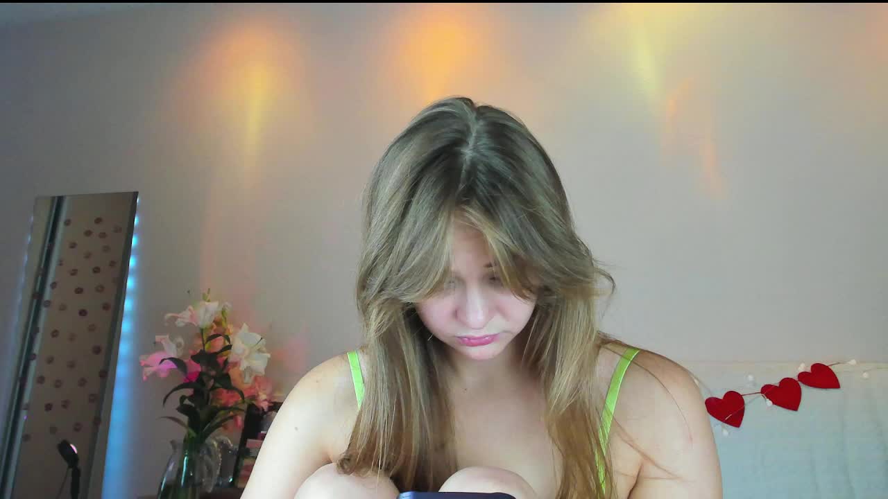 may-flower Live Sex December 17, 2025