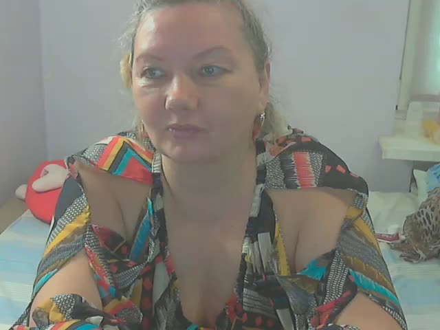 LucyAlexis Live Sex December 14, 2025