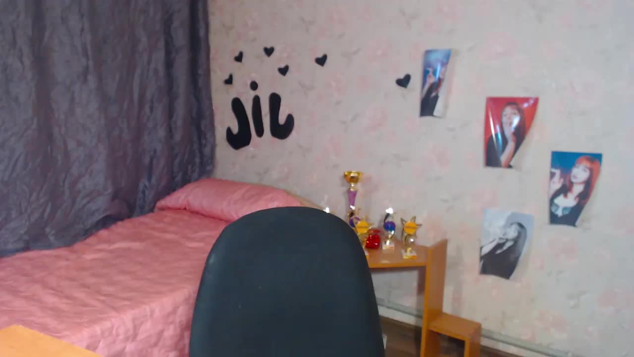 JillStevens Live Sex December 18, 2025