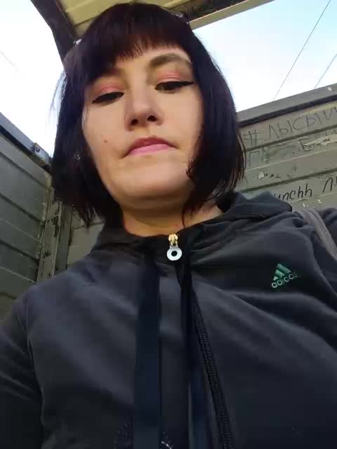 Xo4y-SeXa Live Sex December 18, 2025