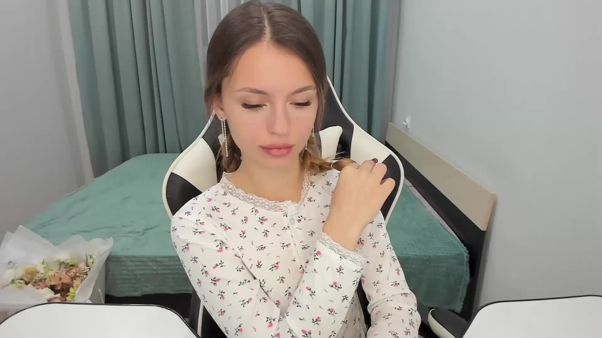 EmilySkout Live Sex December 13, 2025