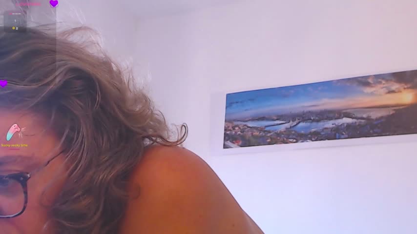 Ju-Hot Live Sex December 14, 2025