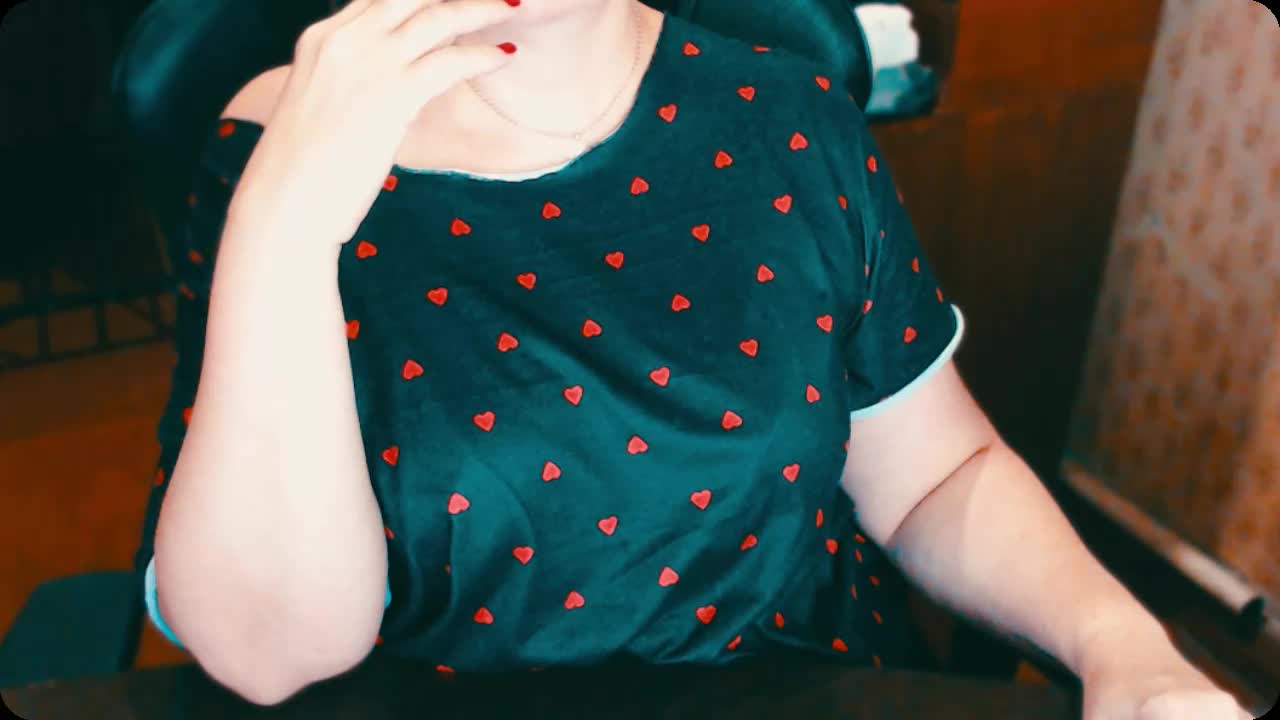 Alisa1917 Live Sex December 17, 2025