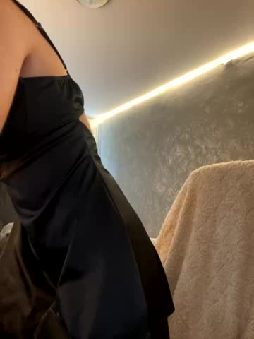 TianaCharm Live Sex December 13, 2025