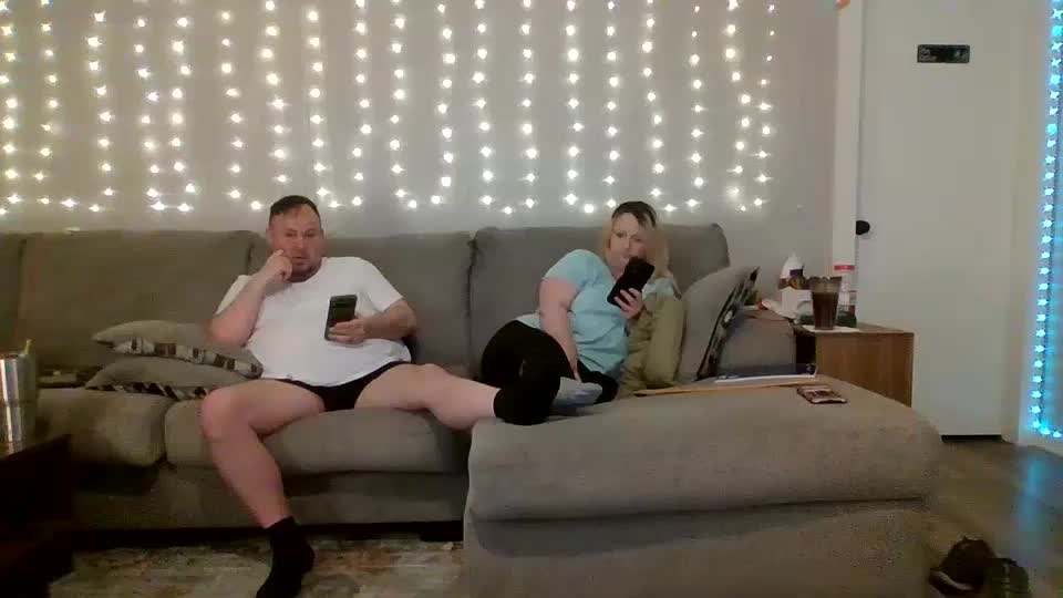 victoriaandjesse Live Sex December 17, 2025