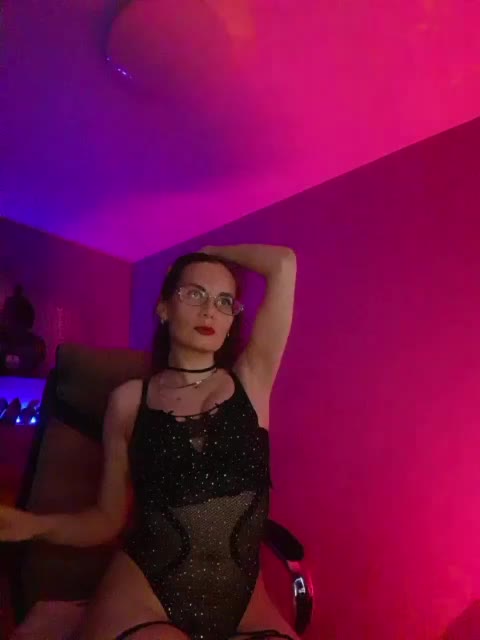 analiMilana Live Sex December 14, 2025