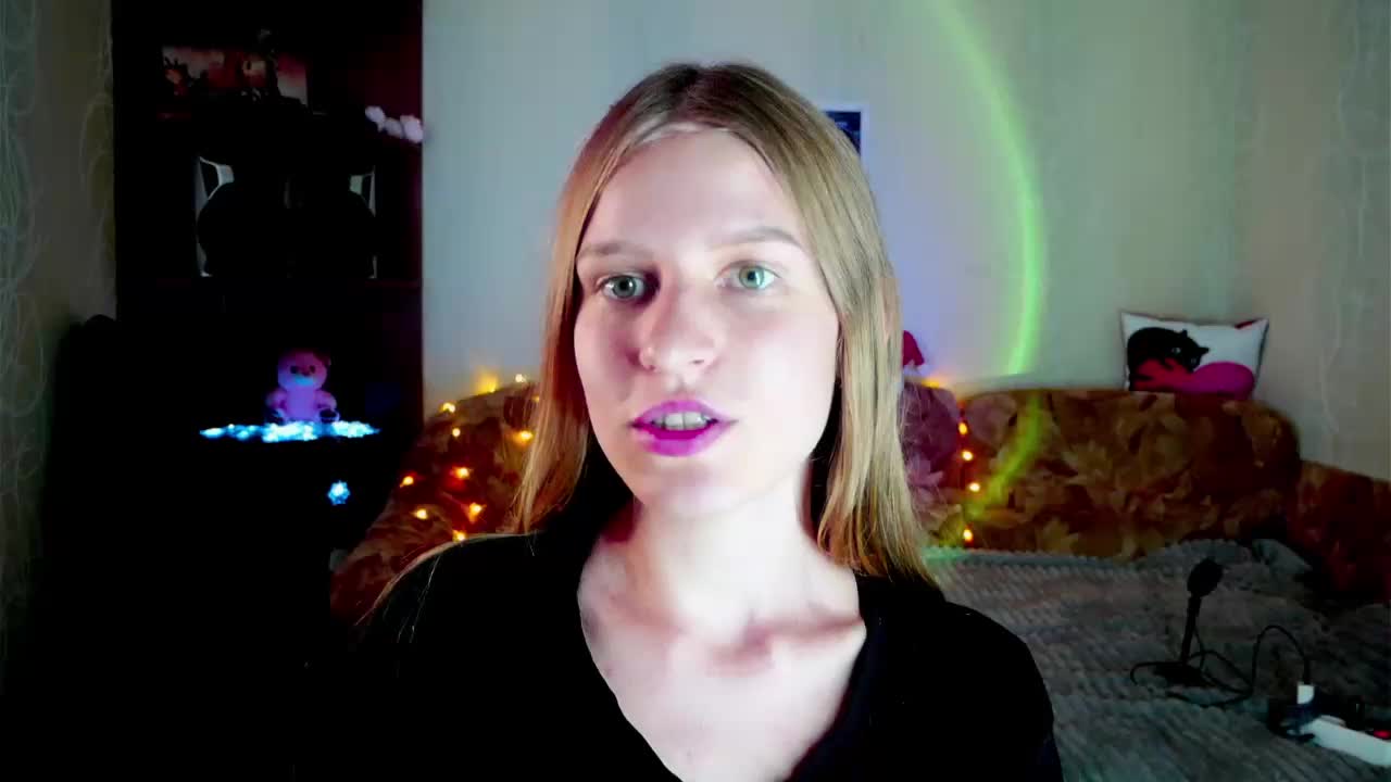 LunaEvan Live Sex December 13, 2025