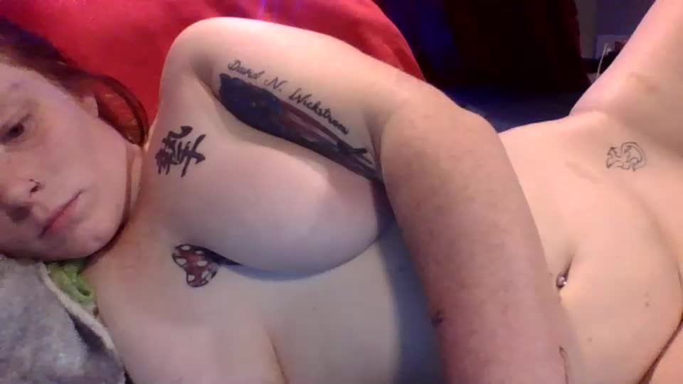 redheadslutwife8803 Live Sex December 13, 2025