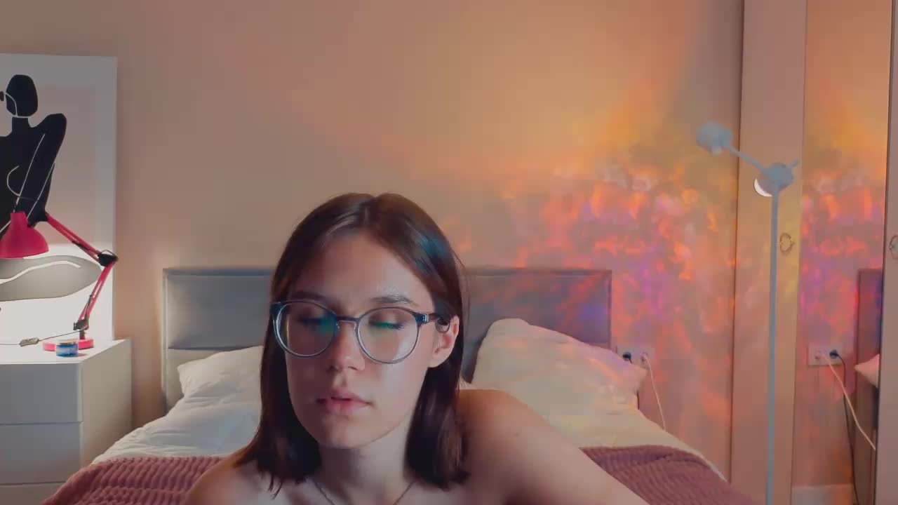 MiaLuw Live Sex December 14, 2025