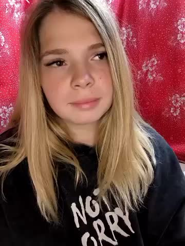 Zuli_Kiska Live Sex December 14, 2025