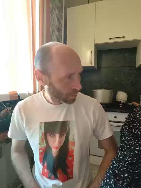 Innokentiy449 Live Sex December 15, 2025