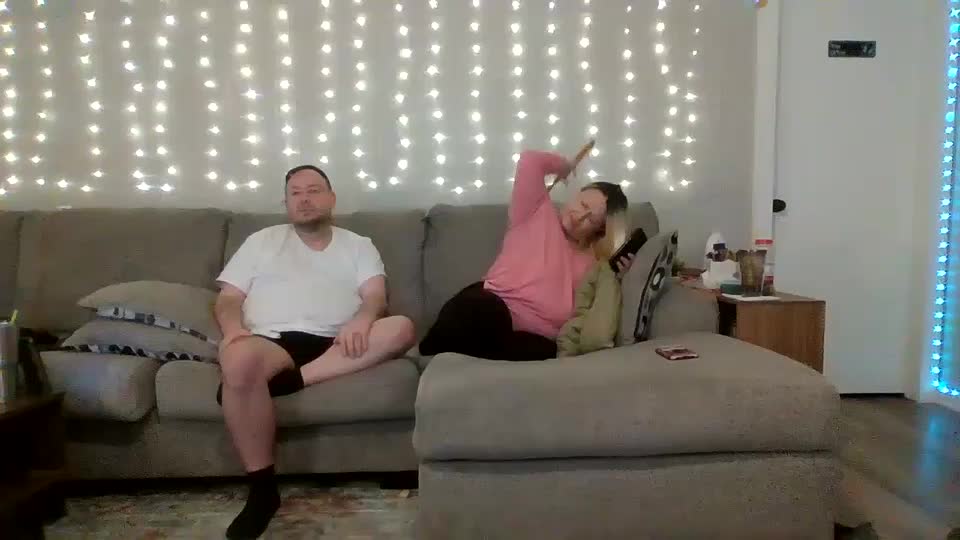 victoriaandjesse Live Sex December 17, 2025