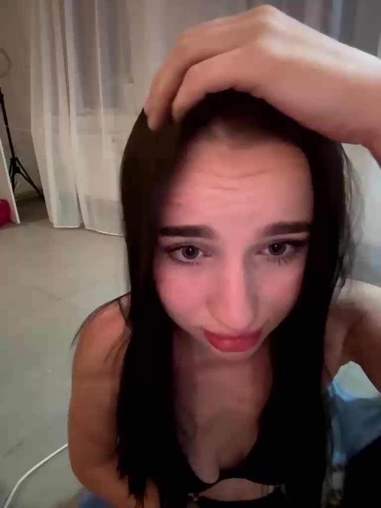 Yana777a Live Sex August 28, 2025