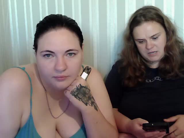 HollyXEva Live Sex December 14, 2025