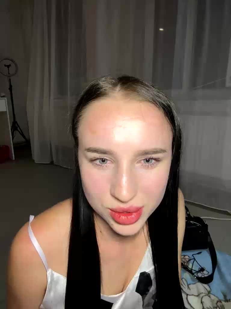 Yana777a Live Sex August 28, 2025