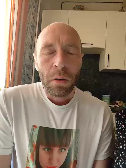 Innokentiy449 Live Sex December 15, 2025