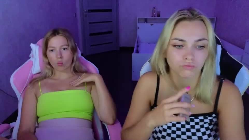 stefany_and_bettany Live Sex December 13, 2025