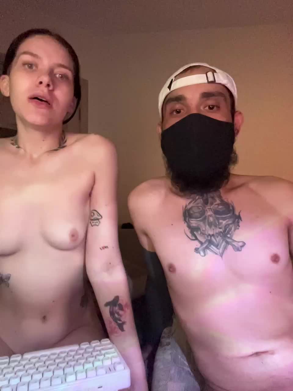 muzhzhena911 Live Sex December 12, 2025