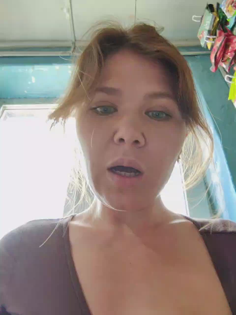 MyLittlegi Live Sex December 17, 2025