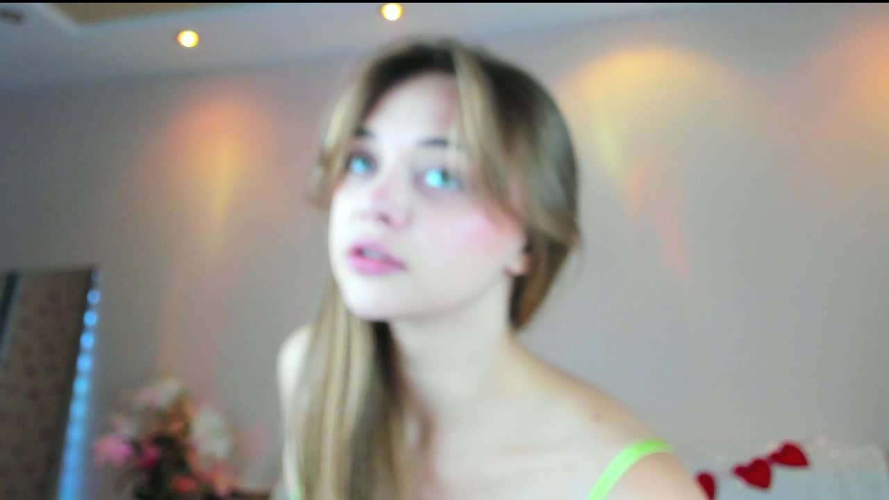 may-flower Live Sex December 17, 2025