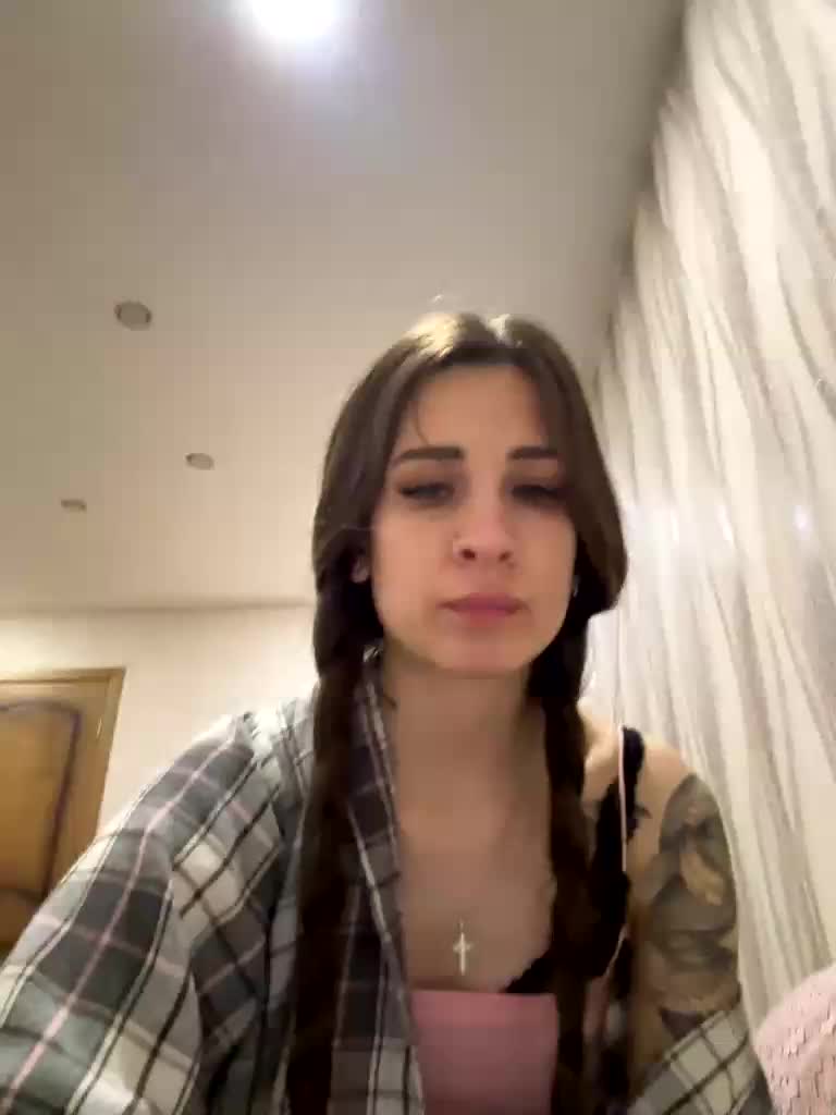 Reina-Koneko Live Sex August 29, 2025