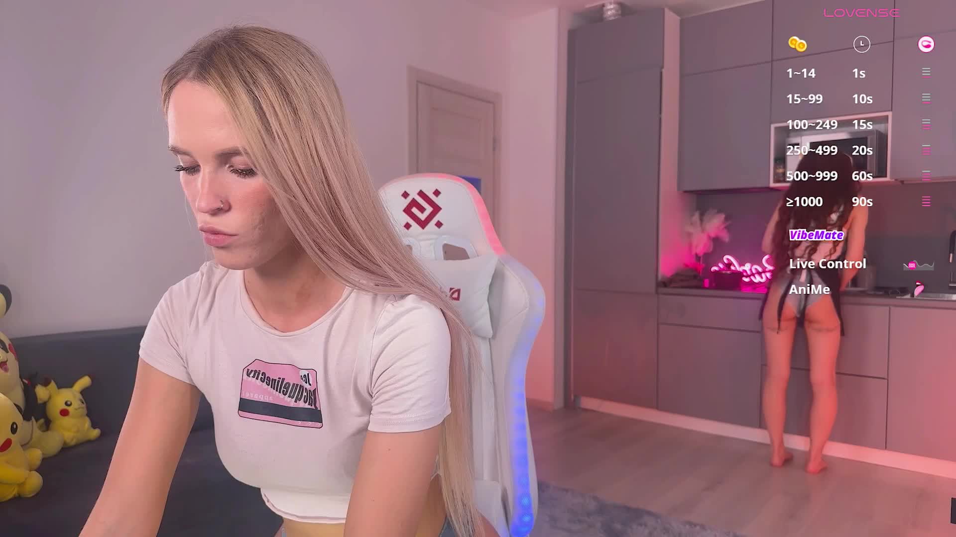 BlushMikki Live Sex December 17, 2025