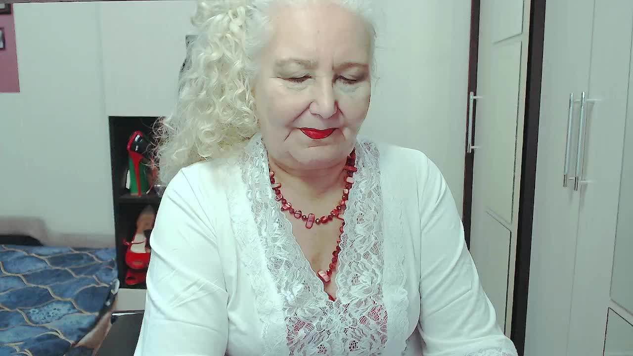 GrannyWants Live Sex December 17, 2025